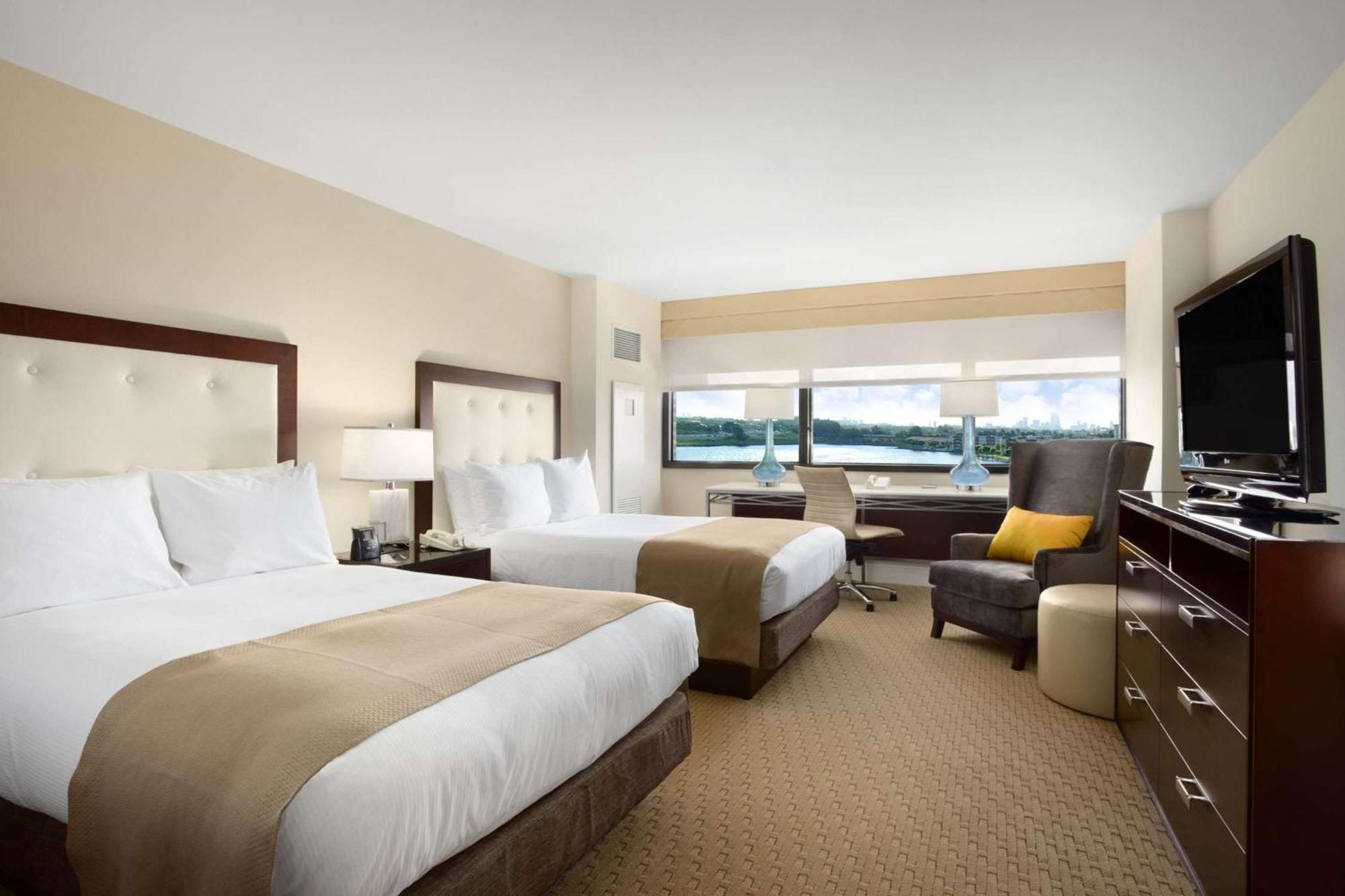 Hilton Miami Airport Blue Lagoon Miami Springs Εξωτερικό φωτογραφία