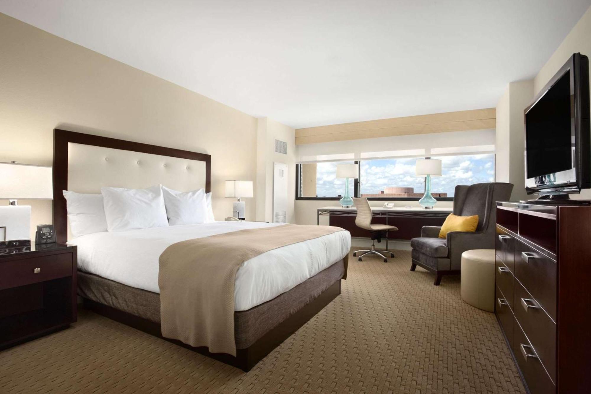Hilton Miami Airport Blue Lagoon Miami Springs Εξωτερικό φωτογραφία